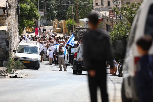 Israeli Soldiers Restrict Palestinian Movement During Settler Tour in Hebron Israeli soldiers restrict the movement of Palestinians and take security measures during a tour by Israeli settlers in the Old City of Hebron, in the West Bank, on October 3, 2026, during the Jewish holiday of Sukkot. Photo by Mamoun Wazwaz apaimages Hebron West Bank Palestinian Territory 031026_Hebron_MW_00(14) Copyright: xapaimagesxMamounxWazwazx xapaimagesx