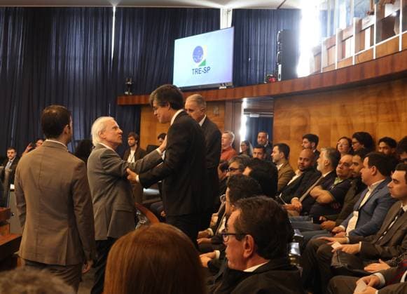 RECORD DATE NOT STATED integrity test of electronic voting machines at the TRE-SP (Regional Electoral Court of Sao Paulo). Sao Paulo (SP), 03 10 2026 2026 Elections Integrity Test Judge Jose Antonio Encinas Manfre, president of the TRE-SP, and Leonardo Sica, president of the OAB-SP (Brazilian Bar Association Sao Paulo section), participate in the integrity test session of the electronic voting machines, held at the headquarters of the Regional Electoral Court of Sao Paulo.(Foto: Leco Viana Thenews2 imago images) integrity test of electronic voting machines at the TRE-SP (Regional Electoral Court of Sao Paulo). Copyright: xLecoxVianax