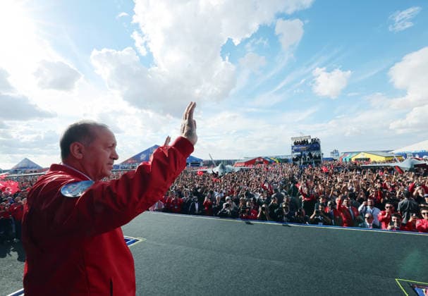 Turkish President Erdogan visits the TEKNOFEST Southeast in Sanliurfa SANLIURFA, TURKIYE - OCTOBER 03: (----EDITORIAL USE ONLY - MANDATORY CREDIT - TURKISH PRESIDENCY MURAT CETINMUHURDAR HANDOUT - NO MARKETING NO ADVERTISING CAMPAIGNS - DISTRIBUTED AS A SERVICE TO CLIENTS----) Turkish President Recep Tayyip Erdogan greets crowd and participants during his visit to the Aerospace, Space and Technology Festival (TEKNOFEST) Southeast at Sanliurfa GAP Airport in Sanliurfa, Turkiye on October 3, 2026. Turkish Presidency Murat Cetinmuhurdar Handout Anadolu Sanliurfa Turkey. Editorial use only. Please get in touch for any other usage. Copyright: x2026xAnadoluxTurkishxPresidencyx MuratxCetinmuhurdarx xHandoutx