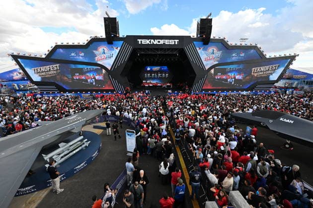 Turkish President Erdogan visits the TEKNOFEST Southeast in Sanliurfa SANLIURFA, TURKIYE - OCTOBER 03: Turkish President Recep Tayyip Erdogan delivers a speech during his visit to the Aerospace, Space and Technology Festival (TEKNOFEST) Southeast at Sanliurfa GAP Airport in Sanliurfa, Turkiye on October 3, 2026. Ozkan Bilgin Anadolu Sanliurfa Turkey. Editorial use only. Please get in touch for any other usage. Copyright: x2026xAnadoluxOzkanxBilginx