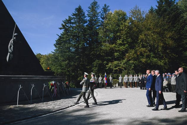 82nd anniversary of the Carpathina-Dukla Operation SVIDNIK, SLOVAKIA – OCTOBER 3: Slovak officials, military personnel and members of the public gather to commemorate the 82nd anniversary of the Carpathian-Dukla Operation, one of the bloodiest military operations fought on Slovak territory during World War II. The commemorations take place at the Military Historical Museum in Svidnik and at the Dukla battlefield memorial complex, honouring the soldiers who fought and died during the operation, which marked the beginning of the direct liberation of Czechoslovakia. Robert Nemeti Anadolu Svidnik Slovakia. Editorial use only. Please get in touch for any other usage. Copyright: x2026xAnadoluxRobertxNemetix