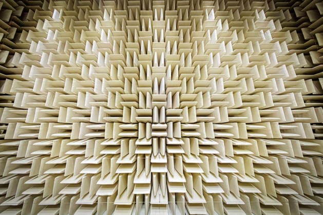 October 3, 2026, Düsseldorf: At this year’s TürenAuf Tag mit der Maus, children and parents will experience amazing acoustic experiments in an anechoic chamber at Düsseldorf University of Applied Sciences. Düsseldorf University of Applied Sciences, Münsterstraße, North Rhine-Westphalia, Germany