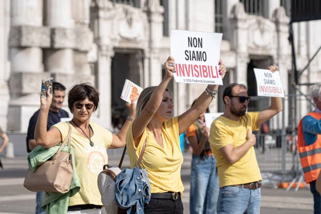 IPA89258940 - Milan, October 3, 2026, Flash Mob by Teachers and ATA Staff in Piazza Duca D™Aosta  Copyright: xGiuliaxSciaccax xGiuliaxSciaccax IPA89258940