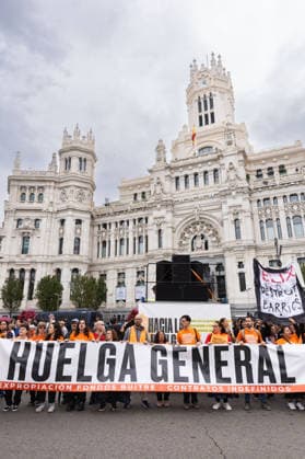 October 3, 2026, Madrid, Madrid, SPAIN: Almost half a million people demonstrated in Madrid this Saturday to demand intervention in the housing market. The protest took place a day after the Congress of Deputiesâ€with votes from the political rightâ€rejected two decrees aimed at increasing control over the real estate market. Madrid SPAIN - ZUMAl221 20261003_zip_l221_019 Copyright: xIgnacioxLopezxIsasmendix