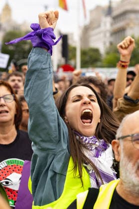 October 3, 2026, Madrid, Madrid, SPAIN: Almost half a million people demonstrated in Madrid this Saturday to demand intervention in the housing market. The protest took place a day after the Congress of Deputiesâ€with votes from the political rightâ€rejected two decrees aimed at increasing control over the real estate market. Madrid SPAIN - ZUMAl221 20261003_zip_l221_027 Copyright: xIgnacioxLopezxIsasmendix