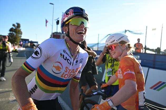 Netherlands Demi Vollering celebrates with team-mate after winning the elite women Road Race race (130 km) at the cycling UEC Road European Championships, in Ljubljana, Slovenia Saturday 3 October 2026. The UEC Road European Championships are taking place from 02 to 07 October in Ljubljana, Slovenia. DAVIDxPINTENS 188624508