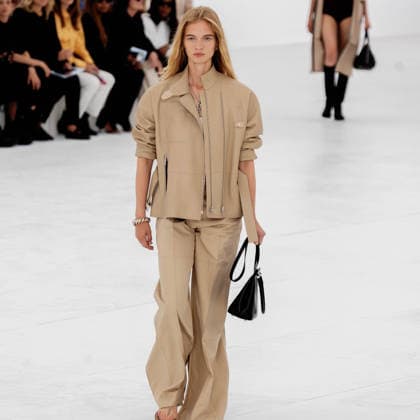 PARIS FASHION WEEK SPRING SUMMER 2027 HERMÈS WOMEN S READY-TO-WEAR sylvie lefort photography MAXPPP 03 10 2026 @Sylvie Lefort Photography MAXPPP October 3, 2026 Models showcase designs from the HERMES Women’s Spring Summer 2027 collection during Paris Fashion Week in Paris, France, October 3, 2026. The presentation of the women’s collections took place from September 28 to October 6, 26.  Copyright: xMAXPPPxsylviexlefortxphotographyx LFR202610035901 LFR202610035901