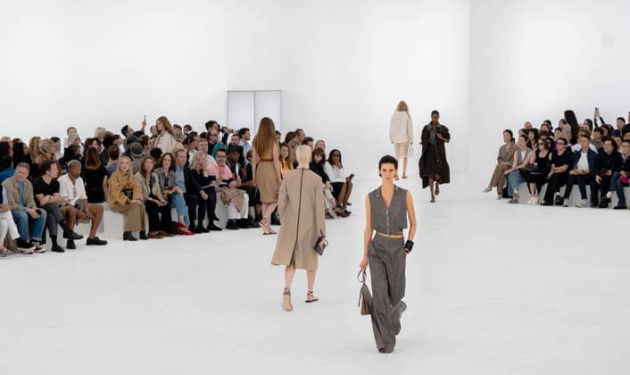 PARIS FASHION WEEK SPRING SUMMER 2027 HERMÈS WOMEN S READY-TO-WEAR sylvie lefort photography MAXPPP 03 10 2026 @Sylvie Lefort Photography MAXPPP October 3, 2026 Models showcase designs from the HERMES Women’s Spring Summer 2027 collection during Paris Fashion Week in Paris, France, October 3, 2026. The presentation of the women’s collections took place from September 28 to October 6, 26.  Copyright: xMAXPPPxsylviexlefortxphotographyx LFR202610035918 LFR202610035918