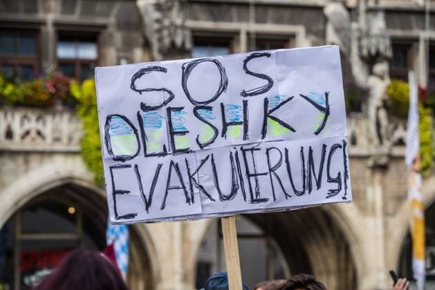 October 3, 2026, Munich, Bavaria, Germany: Coinciding with the Tag der Deutschen Einheit (Day of German Unity), Ukrainians in Munich, Germany not only celebrated the reunification of East and West Germany, they celebrated Ukrainian unity and made pleas to the world to avoid a humanitarian catastrophe and famine in Oleshky, a city in UkraineÃ¢â‚¬â ¢s Kherson region where some 6,000 civilians (with 200 children) are currently under complete isolation via a Russian blockade. Munich Germany  - ZUMAb160 20261003_abp_b160_005 Copyright: xSachellexBabbarx