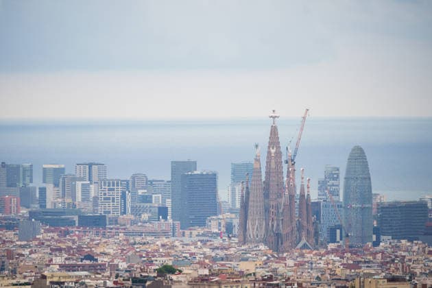 Red alert for extreme weather in Barcelona, Spain. Views of the Sagrada Familia, the Glories viewpoint and the Poblenou 22@ district from a high point in the city before ES-Alert for extreme weather in Promenade, Barcelona, Spain, on October 3, 2026. Barcelona Promenade Barcelona Spain