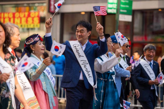 October 3, 2026, New York, New York, USA: Grand marshals of the 2026 NYC Korean Parade marching at the start of the parade. New York USA - ZUMAh214 20261003_znp_h214_029 Copyright: xSDxHerzogx