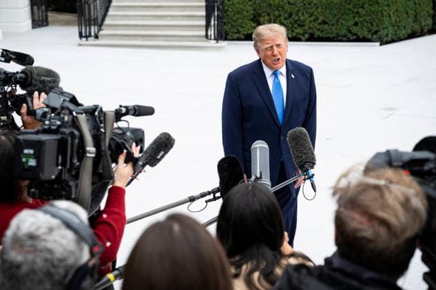 US President Donald J. Trump departs from the White House US President Donald J. Trump speaks to members of the media before boarding Marine One on the South Lawn of the White House, in Washington, DC, USA, 3 October 2026. President Trump is traveling to Ohio for a rally as he campaigns with Republican Party candidates before midterm elections. WASHINGTON DC United States  Copyright: xPool ABACAx