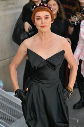 PFW Vivienne Westwood Outside Arrivals Rose McGowan arriving at the Vivienne Westwood show during Paris Fashion Week, in Paris, France on 3 October 2026. Photo by Julien Reynaud APS-Medias ABACAPRESS.COM Paris France  Copyright: xReynaudxJulien APS-Medias ABACAx