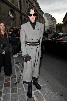 PFW Ann Demeulemeester Outside Arrivals Kodi Smit-McPhee arriving at the Ann Demeulemeester show during Paris Fashion Week, in Paris, France on 3 October 2026. Photo by Julien Reynaud APS-Medias ABACAPRESS.COM Paris France  Copyright: xReynaudxJulien APS-Medias ABACAx