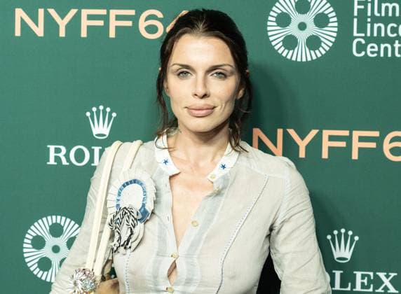 October 3, 2026, Bronx, New York, USA: Julia Fox attends screening of Club Kid during annual New York Film Festival at Alice Tully Hall at Lincoln Center in New York, NY on October 3, 2026. Bronx USA - ZUMAr339 20261003_znp_r339_089 Copyright: xLevxRadinx