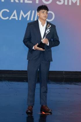 October 4, 2026: TO-45341 & x2013; Mexico City. October 3, 2026. Victor Manuel Prieto wins an Ariel Award at the 68th Ariel Awards ceremony presented by the Mexican Academy of Cinematographic Arts and Sciences (AMACC), held at Churubusco Studios in Mexico City. Clasos.com.mx  - ZUMAcs4_ 20261004_faa_cs4_007 Copyright: xMikaxRoblesx