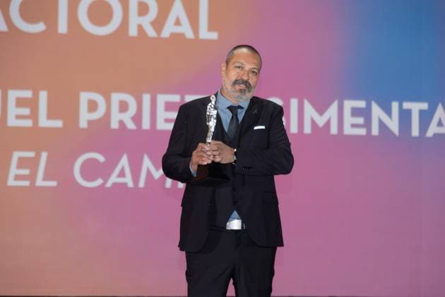 October 4, 2026: TO-45341 & x2013; Mexico City. October 3, 2026. Mariano L& xf3;pez Sosa wins an Ariel Award at the 68th Ariel Awards ceremony presented by the Mexican Academy of Cinematographic Arts and Sciences (AMACC), held at Churubusco Studios in Mexico City. Clasos.com.mx - ZUMAcs4_ 20261004_faa_cs4_037 Copyright: xMikaxRoblesx