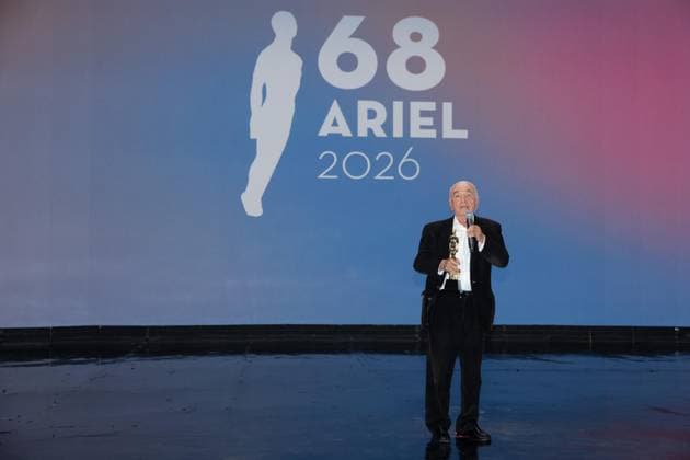 October 4, 2026: TO-45341 & x2013; Mexico City. October 3, 2026. Demetrio Bilbatua wins an Ariel Award at the 68th Ariel Awards ceremony presented by the Mexican Academy of Cinematographic Arts and Sciences (AMACC), held at Churubusco Studios in Mexico City. Clasos.com.mx - ZUMAcs4_ 20261004_faa_cs4_051 Copyright: xMikaxRoblesx