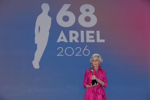October 4, 2026: TO-45341 & x2013; Mexico City. October 3, 2026. Rosita Arenas wins an Ariel Award at the 68th Ariel Awards ceremony presented by the Mexican Academy of Cinematographic Arts and Sciences (AMACC), held at Churubusco Studios in Mexico City. Clasos.com.mx - ZUMAcs4_ 20261004_faa_cs4_072 Copyright: xMikaxRoblesx