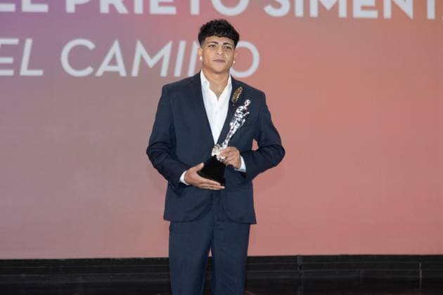 October 4, 2026: TO-45341 & x2013; Mexico City. October 3, 2026. Victor Manuel Prieto wins an Ariel Award at the 68th Ariel Awards ceremony presented by the Mexican Academy of Cinematographic Arts and Sciences (AMACC), held at Churubusco Studios in Mexico City. Clasos.com.mx  - ZUMAcs4_ 20261004_faa_cs4_090 Copyright: xMikaxRoblesx