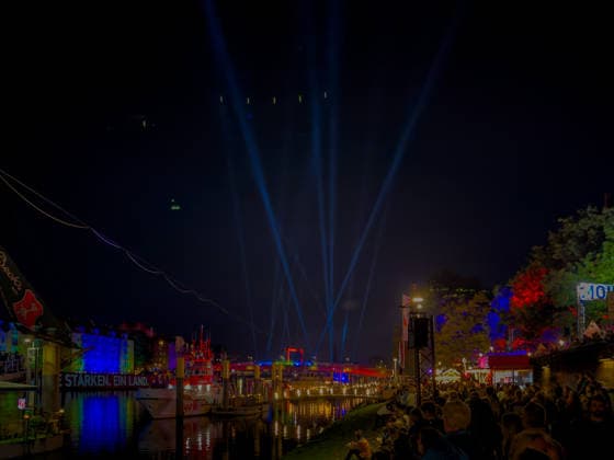 Celebrating German Unity Day in Bremen: German Unity Day 2026 Celebrations, Bremen, October 3, 2026, Bremen, public festival, Fanta Vier concert, illuminations along the Schlachte, light show in Bremen, Germany, October 3, 2026 Fanta4 + Illumination HB 3.10.26 LR-6343