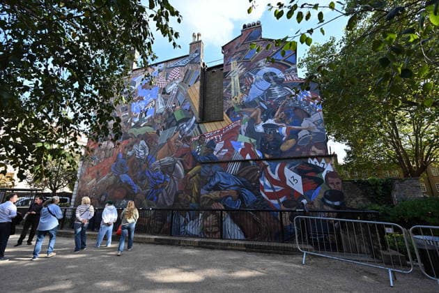 October 4, 2026, London, London, UK: London, UK. A view of The Cable Street Mural on this day marking the 90th anniversary of The Battle of Cable Street created by Dave Binnington, Paul Butler, Ray Walker, and Desmond Rochfort during the years 1979 to 1983, it serves as a tribute to the historic events of the Battle of Cable Street in 1936. London UK - ZUMAl94_ 20261004_zaf_l94_028 Copyright: xRayxTangx