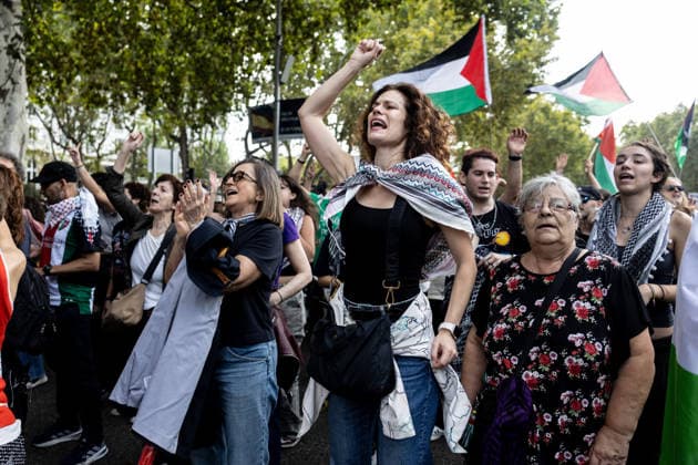 Rally in Support of Gaza, Madrid: Actress Lidia San José on October 4, 2026, in Madrid, Spain. The RESCOP platform (Solidarity Network Against the Occupation of Palestine), backed by labor organizations such as the General Confederation of Labor (CGT), has called for a nationwide demonstration in solidarity with Palestine, under the slogan The Genocide Continues, seeking to draw attention to the ongoing plight of the Palestinian people. OCTOBER 4, 2026 Ananda Manjó Madrid, Spain  Copyright: xAnandaxManjonx 7819815