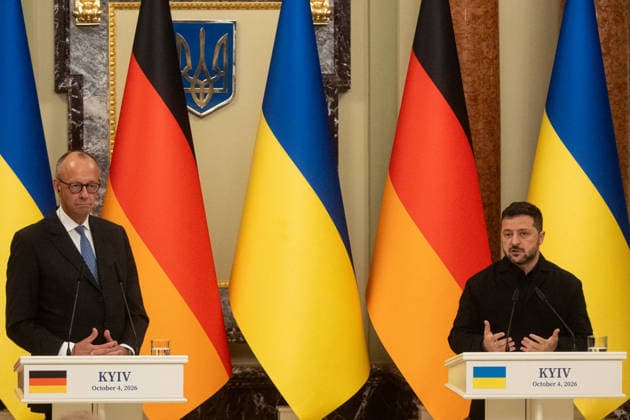 Ukraine Volodymyr Zelenskyi - German Chancellor Friedrich Merz meeting in Kyiv KYIV, UKRAINE - OCTOBER 04: Chancellor of Germany Friedrich Merz (L) and President of Ukraine Volodymyr Zelenskyi (R) attend a joint press conference after their a meeting with in Kyiv on October 4 2026. Danylo Antoniuk Anadolu Kyiv Ukraine. Editorial use only. Please get in touch for any other usage.  Copyright: x2026xAnadoluxDanyloxAntoniukx
