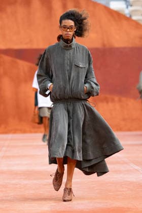 PFW Lacoste - Runway LZ A model walks the runway during the Lacoste Womenswear Spring Summer 2027 show as part of Paris Fashion Week on October 4, 2026 at Roland Garros in Paris, France. Photo by Laurent Zabulon ABACAPRESS.COM  Copyright: xZabulonxLaurent ABACAx