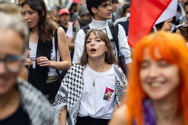 October 4, 2026, Madrid, Madrid, SPAIN: Thousands of people demonstrated in Madrid, three years after the start of Israel s latest military offensive against Palestinian populations in Gaza and the West Bank. Madrid SPAIN  - ZUMAl221 20261004_zip_l221_016 Copyright: xIgnacioxLopezxIsasmendix