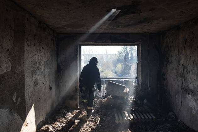 Aftermath of Russian attack on Ukraine s Kramatorsk KRAMATORSK, UKRAINE - OCTOBER 4: A Ukrainian firefighter inspects a burnt-out flat in a building that has been burnt and damaged following several Russian attacks on a residential area in Kramatorsk, Ukraine, 4 October 2026 Diego Herrera Carcedo Anadolu Kramatorsk Ukraine. Editorial use only. Please get in touch for any other usage.  Copyright: x2026xAnadoluxDiegoxHerreraxCarcedox