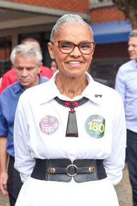 Geraldo Alckmin votes at a school in the southern zone of Sao Paulo. Senate candidate Marina Silva (Rede) accompanies the Vice President of the Republic and candidate for re-election, Geraldo Alckmin (PSB), during voting at Colegio Santo Americo, in the southern zone of Sao Paulo, this Sunday, October 4, 2026. SAO PAULO BRAZIL BRA Copyright: xMARINAxUEZIMAx
