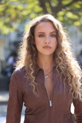 Carla Ginola at the Miu Miu Women’s Ready-to-Wear Spring Summer 2027 fashion show during Paris Fashion Week (PFW) on October 4, 2026. Denis Guignebourg, Bestimage. Miu Miu Women’s’s Ready-to-Wear Collection Spring Summer 2027 at Paris Fashion Week (PFW) on October 4, 2026, Paris, France  Copyright: xDenisxGuignebourgx xBestimagexDenisxGuignebourgx xBestimagex