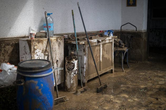 2 people killed as heavy rain hits parts of Spain BARCELONA, SPAIN - OCTOBER 4: An interior view of flooded house as floodwaters submerge streets following severe torrential rainfall in Montornes del Valles, Barcelona, Spain on October 4, 2026. Heavy rains triggered widespread flooding across Catalonia, leaving at least two people dead and one missing as emergency services responded to widespread disruptions. Lorena Sopena Lopez Anadolu Barcelona Spain. Editorial use only. Please get in touch for any other usage. Copyright: x2026xAnadoluxLorenaxSopenaxLopezx