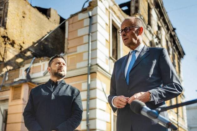 Kyiv, Ukraine, October 4, 2026 Ukrainian President Volodymyr Zelenskyy and German Chancellor Friedrich Merz (CDU). Photo: German Federal Government, Tobias Koch Copyright: xBundesregierung TobiasxKoch dtsxNachrichtenagenturx dts_137087