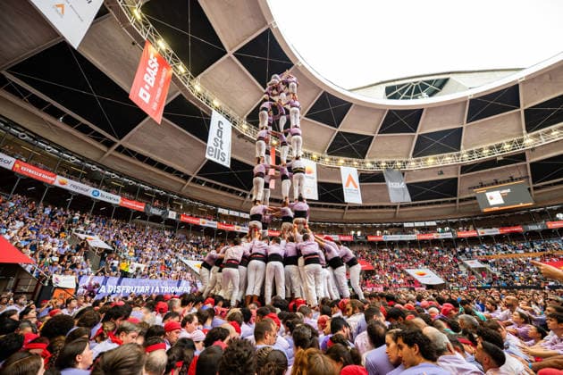 Final Day of the 30th Castells Competition in Tarragona Final Day of the 30th Castells Competition, at the CaixaBank Tàrraco Arena, on October 4, 2026, in Tarragona, Catalonia, Spain. The Castells Competition is a performance featuring castells—human towers—by the best colles (human tower groups) in Catalonia, held every two years, at the former bullring, the site where the first edition was held in 1932. OCTOBER 4, 2026 Tarragona Catalonia Tarragona Catalonia Spain Copyright: xLaiaxSolanellasx 7820381