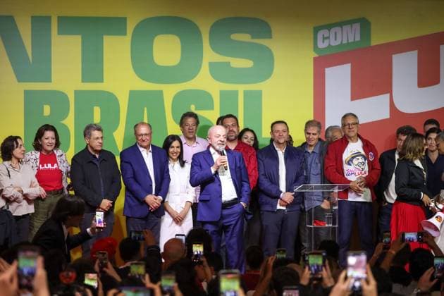 Lula s statement after the first round of the presidential election was decided. Sao Paulo, SP. 04.10.2026 - Elections-2026 - First statement by the president and candidate for re-election, Luiz Inacio Lula da Silva (PT) after the definition of the result of the first round of the election, at the Renaissance Hotel, on Paulista Avenue, central region of Sao Paulo, this Sunday, October 4, 2026.(Foto: Marina Uezima Brazil Photo Press Brazil Photo Press) INTERNATIONAL Sao Paulo Sao Paulo Brasil Copyright: xMarinaxUezimax