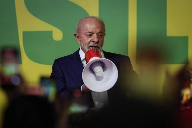 RECORD DATE NOT STATED Presidente Lula em coletiva de Imprensa SoO PAULO (SP), Oct. 4, 2026 POLITICS ELECTIONS President Luiz Inacio Lula da Silva at a press conference following the vote count and the confirmation of a runoff election on Sunday night (4). IMAGO Andre Pera Sao Paulo Brasil Copyright: xAndrexPerax