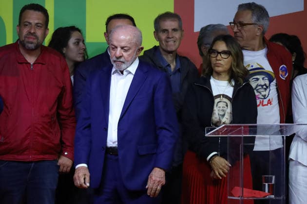 Lula delivers speech in Sao Paulo following first round of presidential election SAO PAULO, BRAZIL - OCTOBER 4: Brazilian President and presidential candidate Luiz Inacio Lula da Silva speaks after the first round of the presidential elections in Sao Paulo, Brazil, on October 4, 2026. Julia Ju Anadolu Sao Paulo Brazil. Editorial use only. Please get in touch for any other usage.  Copyright: x2026xAnadoluxJuliaxJux