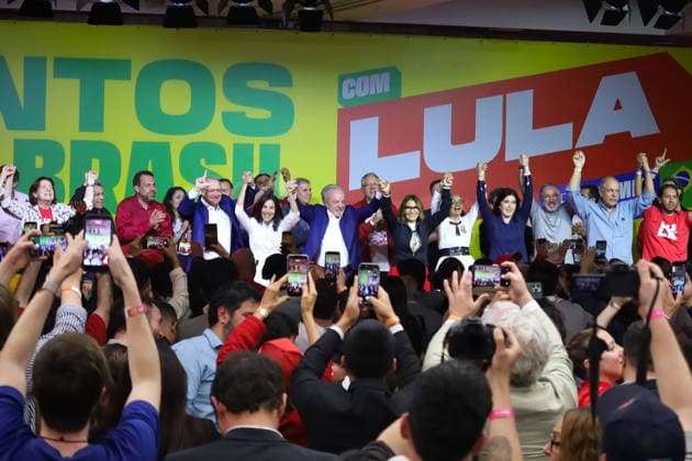 Lula delivers speech in Sao Paulo following first round of presidential election SAO PAULO, BRAZIL - OCTOBER 4: Brazilian President and presidential candidate Luiz Inacio Lula da Silva speaks after the first round of the presidential elections in Sao Paulo, Brazil, on October 4, 2026. Julia Ju Anadolu Sao Paulo Brazil. Editorial use only. Please get in touch for any other usage.  Copyright: x2026xAnadoluxJuliaxJux