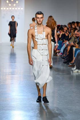 PFW - Niccolo Pasqualetti Runway A model walks the runway during the Niccolò Pasqualetti Womenswear Spring Summer 2027 show as part of Paris Fashion Week on October 04, 2026 in Paris, France. Photo by Shootpix ABACAPRESS.COM Paris France  Copyright: xShootpix ABACAx