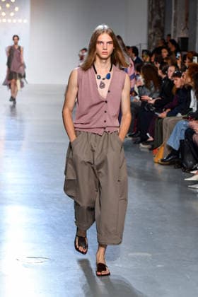 PFW - Niccolo Pasqualetti Runway A model walks the runway during the Niccolò Pasqualetti Womenswear Spring Summer 2027 show as part of Paris Fashion Week on October 04, 2026 in Paris, France. Photo by Shootpix ABACAPRESS.COM Paris France  Copyright: xShootpix ABACAx