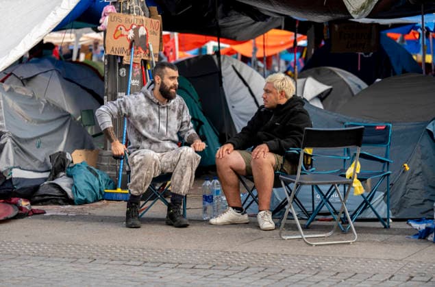 10th Day of the Housing Protest Camp at Puerta del Sol Tents at the Housing Protest Camp at Puerta del Sol, October 5, 2026, in Madrid, Spain. The Housing Protest Camp continues at Puerta del Sol as participants await political reactions to Prime Minister Pedro Sánchez’s call for elections. OCTOBER 5, 2026, Spain Copyright: xAlbertoxOrtegax 7821702