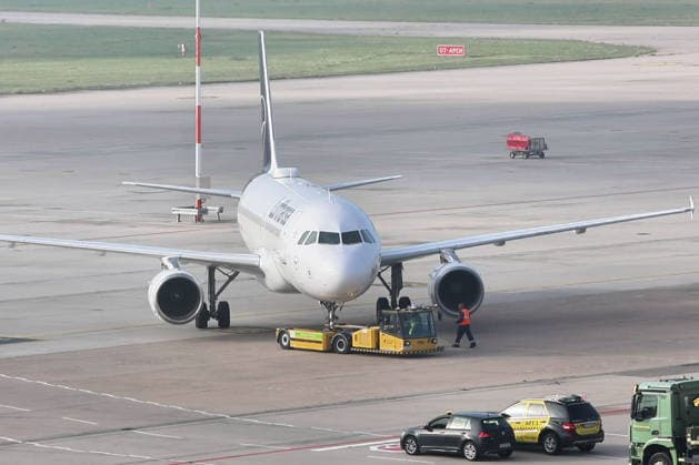 Greater Security at Stuttgart A Copyright: x xonw-imagesx xDanielxKesslerx