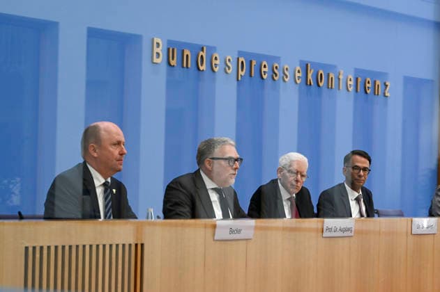 ABB BPK Uwe Becker, Representative of the Hessian State Government for Jewish Life Dr. Steffen Augsberg, Pr