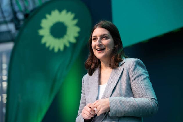 Yazguelue ZEYBEK Yazgülü Zeybek, State Chair of Alliance 90 The Greens, Alliance 90 The Greens in North Rhine-Westphalia, during her speech at the Alliance 90 The Greens press conference on the candidate slate for the 2027 state election in North Rhine-Westphalia, October 5, 2026,