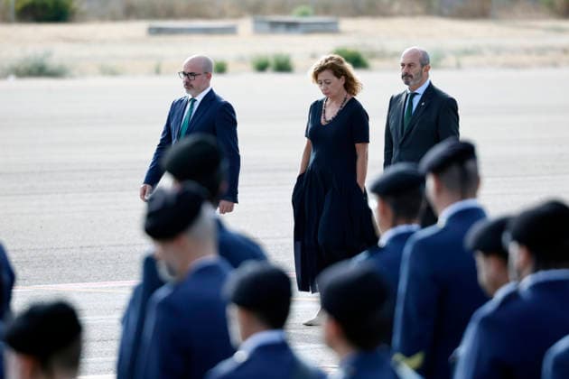The King and Queen Begin Their State Visit to Finland I D The Government Delegate for the Community of Madrid, Francisco Martín, the President of the Congress, Francina Armengol, and the President of the Senate, Pedro Rollán, during the ceremonial send-off held at the airport ahead of their state visit to Finland, on October 5, 2026, in Madrid, Spain. The state visit to Finland will take place October 5–7, with visits to Helsinki and Rovaniemi. STATE VISIT KING AND QUEEN AIRPORT Antonio Gutiérrez Madrid, Madrid, Spain  Copyright: xAntonioxGutiÃ rrezx 7821977
