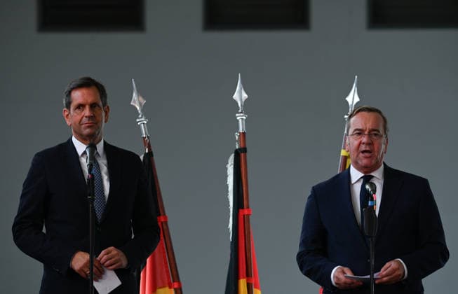 Navy to Get New Port in Emden Boris Pistorius (SPD), Federal Minister of Defense, speaks at a press conference at the Knock Main Pumping Station; standing next to him is Olaf Lies (SPD), Minister-President of Lower Saxony Boris Pistorius (SPD) announced today that a new nav Copyright: xdiebildwerftx