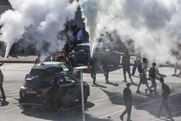 High School Students Protest PHOTOPQR SUD OUEST sounalet sounalet Jean Christophe Sounalet La Rochelle October 5, 2026 on October 5, 2026 High School Students Protest at Dautet High School and Place Verdun, France Fires have broken out at several schools in France, as students protest by blocking access to educational institutions nationwide over school funding and learning conditions La Rochelle CHARENTE MARITIME France  Copyright: xPHOTOPQR SUDxOUEST MAXPPPxJean-ChristophexSounaletx 20261005SDO9996 20261005SDO9996