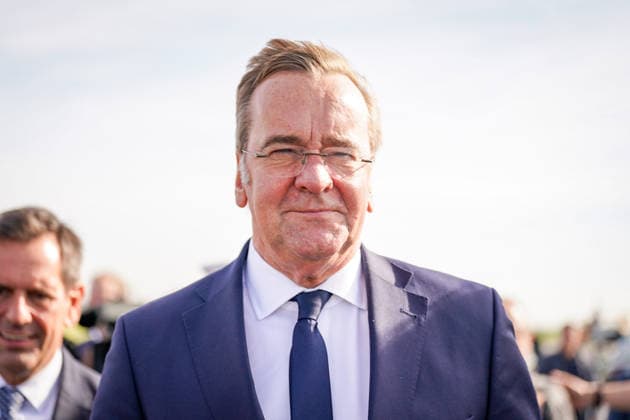 Germany, Emden: Federal Minister of Defense Boris Pistorius at a press conference regarding the decision to establish a second German Navy base on the North Sea coast; in the background, Lower Saxony’s Minister President Olaf Lies. Portrait, close-up, Boris Pistorius, Olaf Lies, Federal Minister of Defense, Bun Copyright: xJOERANxSTEINSIEKx